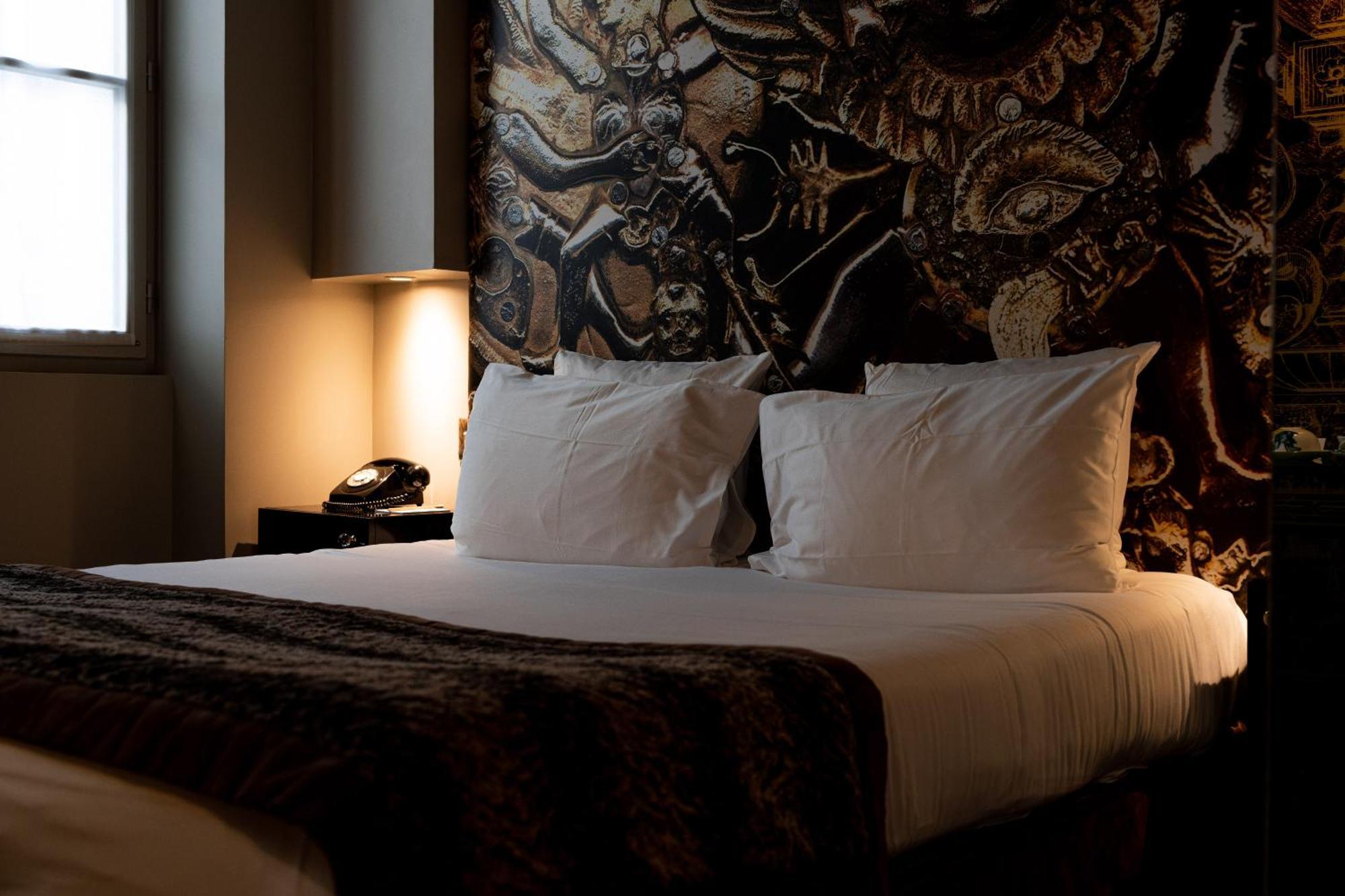 Hotel Du Petit Moulin, Haute Couture By Lacroix