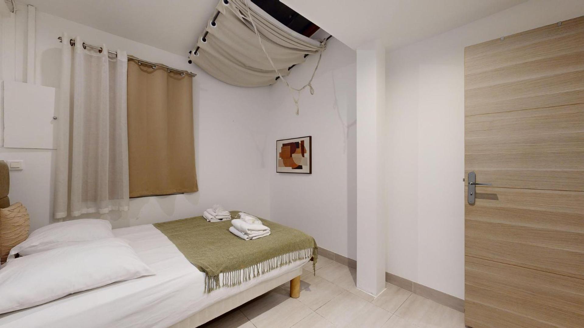 302 Dylan - Superbe A Apartment *
