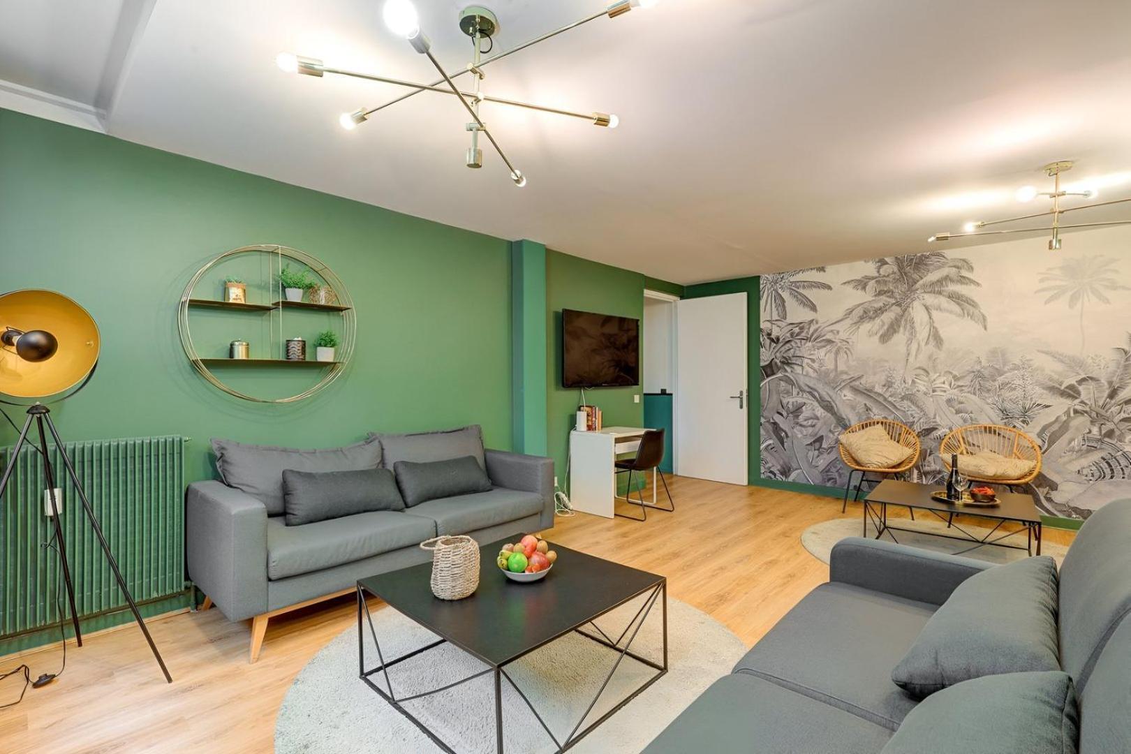 370 Anthony - Superbe A Appartement *
