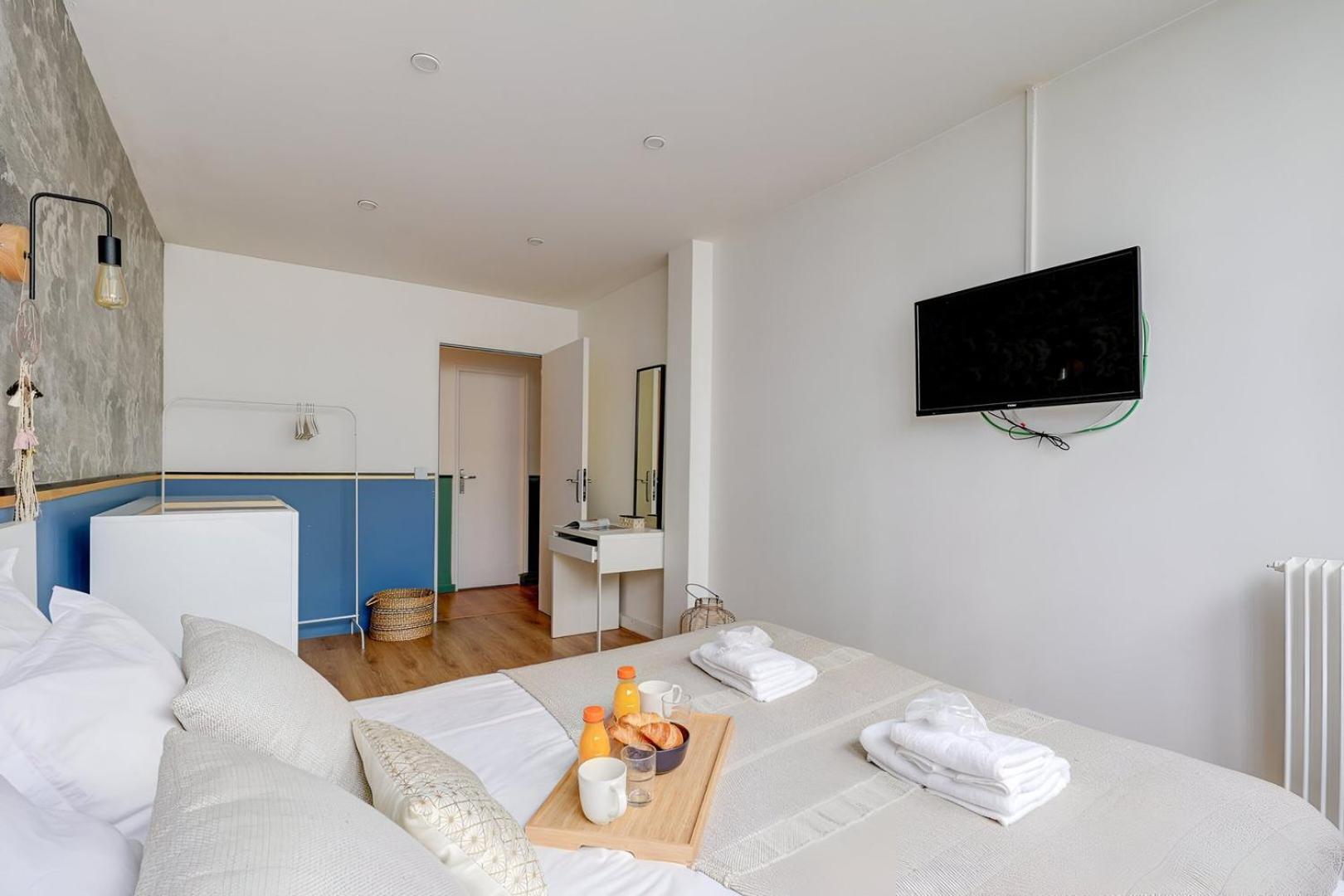 370 Anthony - Superbe A Apartment *