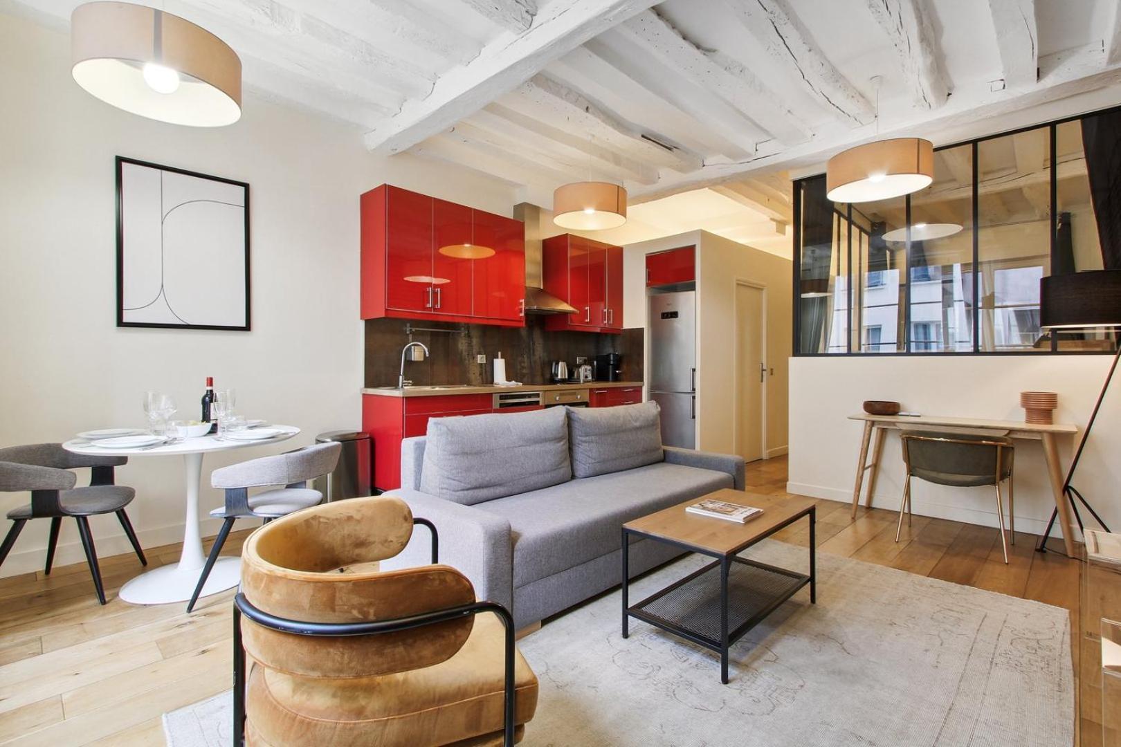Appartement 256 Rosiers - Superb In Paris.