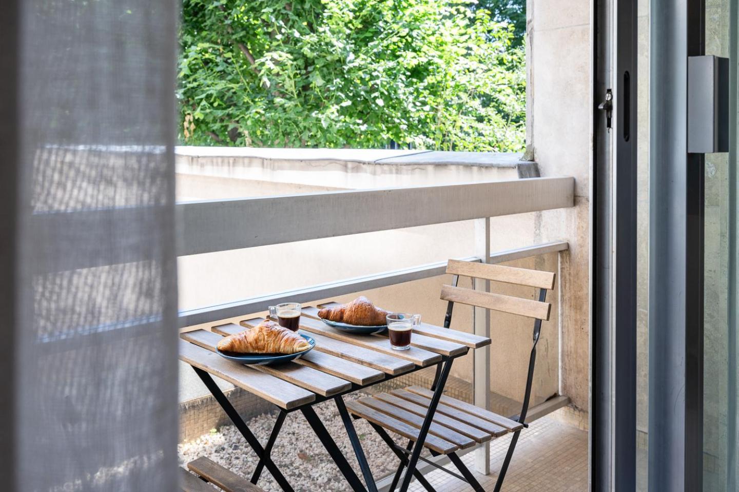 Renove Avec Balcon Pres Des Champs-elysees Apartment *