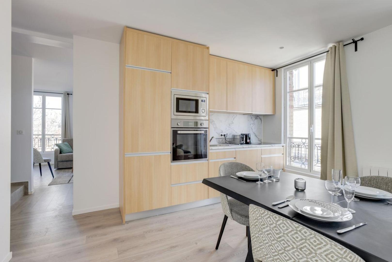 157 Sacha - Superbe Duplex A Apartment Paris