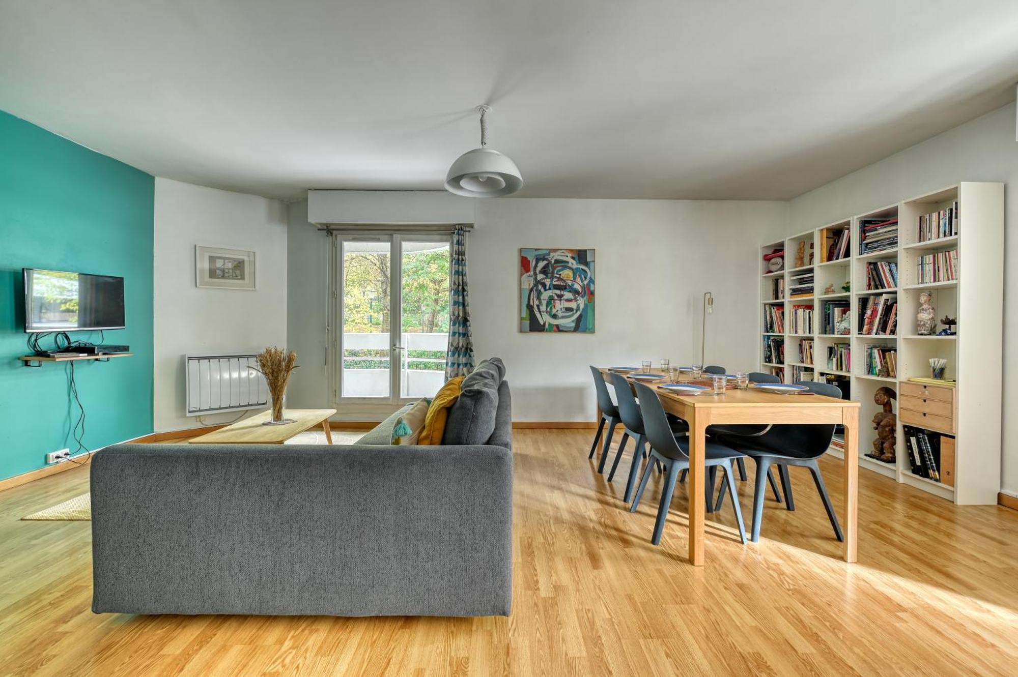 3 Bedroom With Balconies Appartement Paris