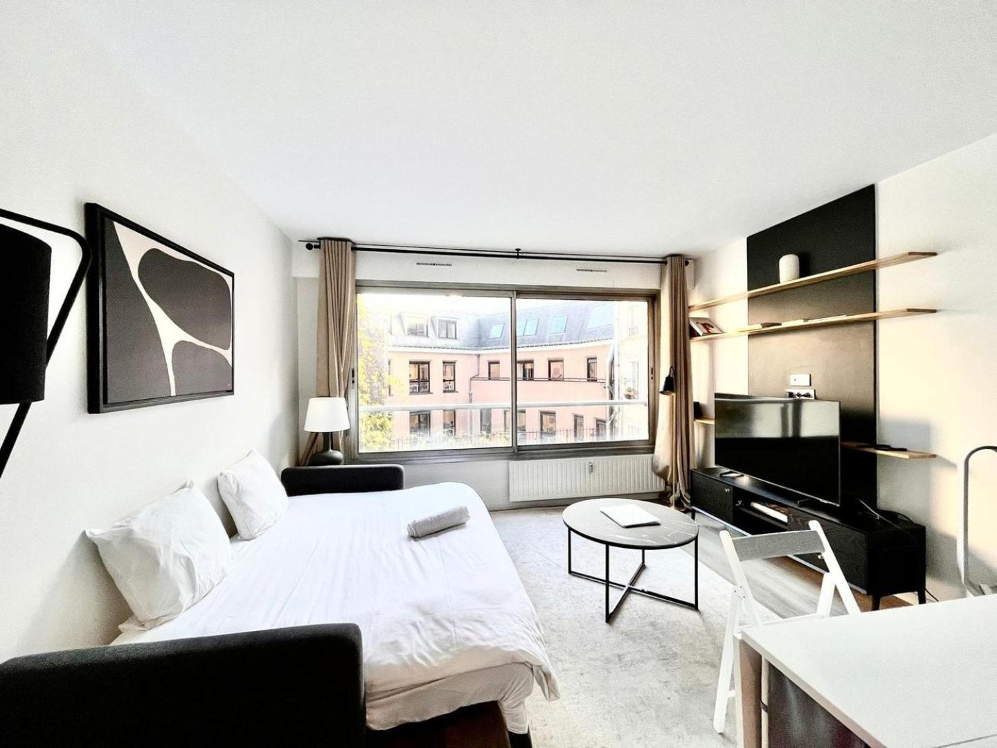 Le Gentleman - Design & Lumineux - Business Apartment