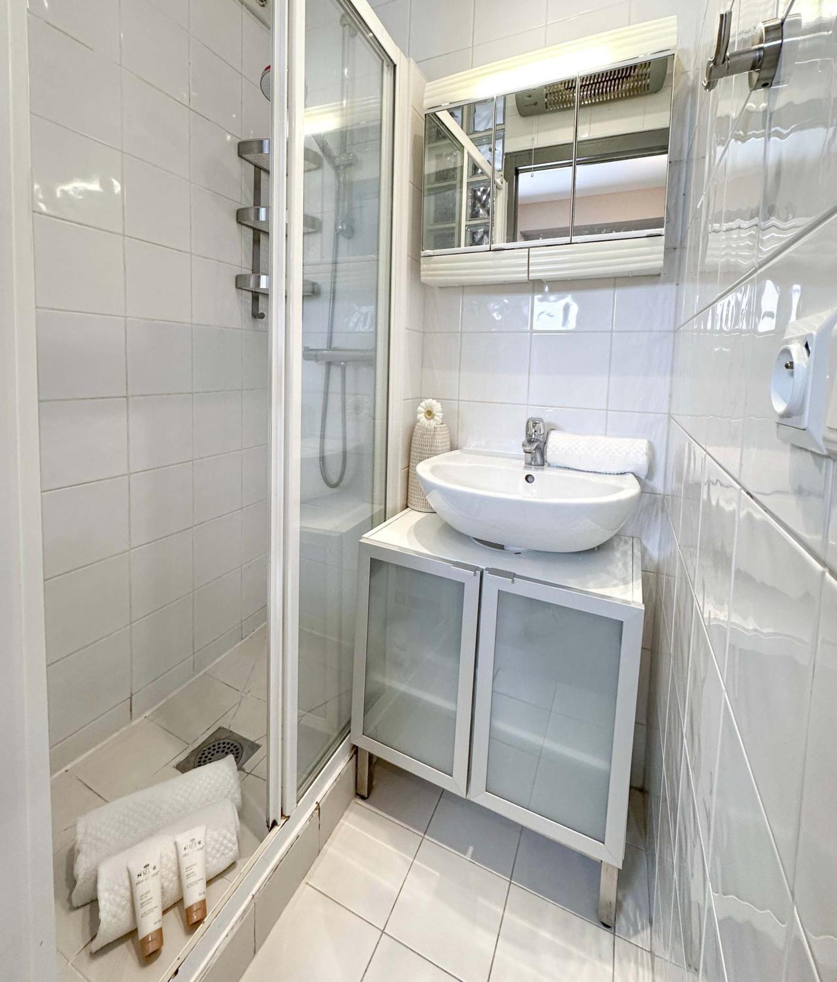 Best Deal In Paris