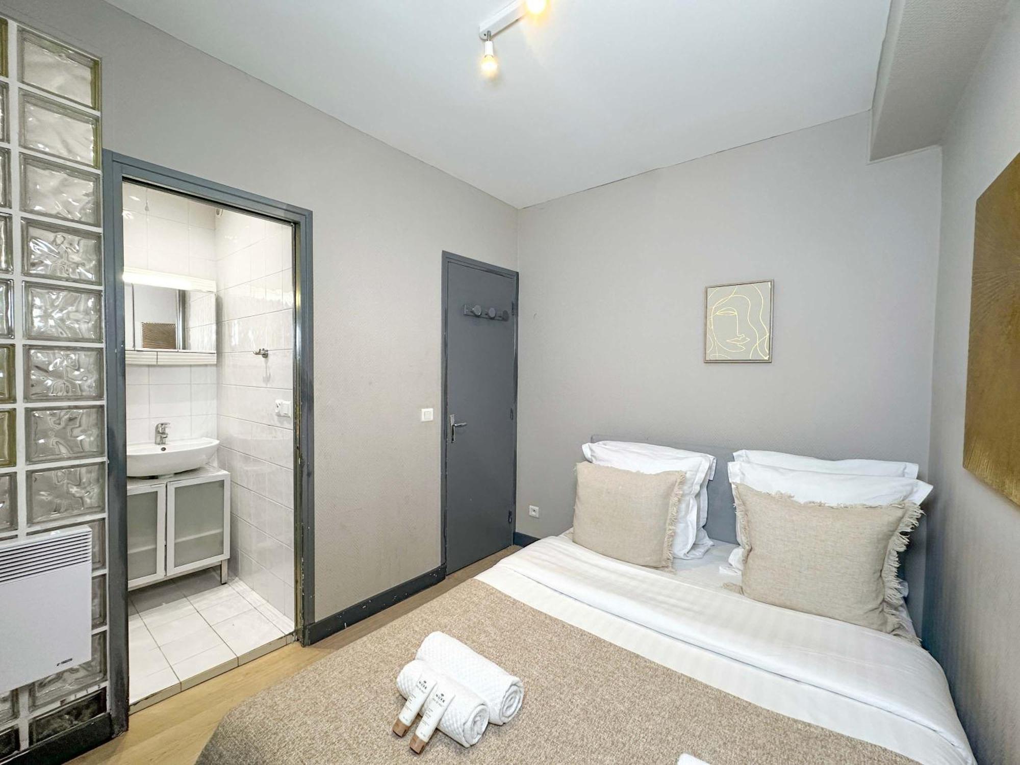 Apartment Best Deal In *