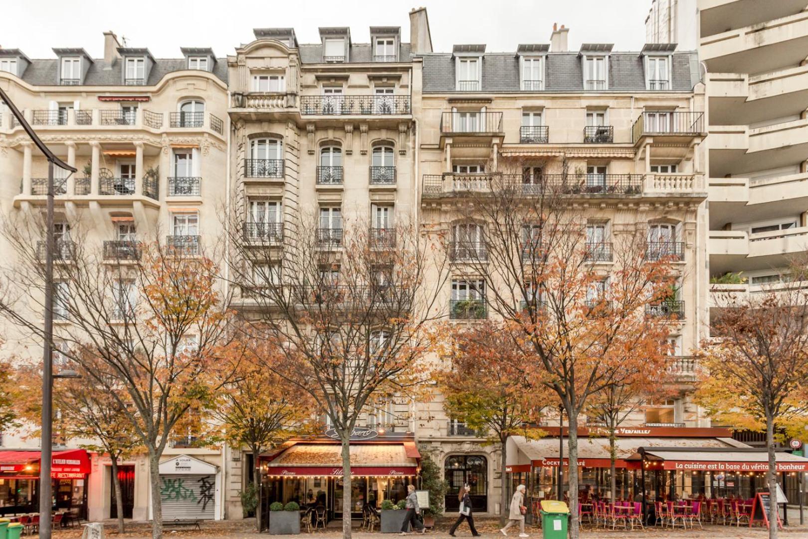 Porte Versailles 1bdr Apartment *