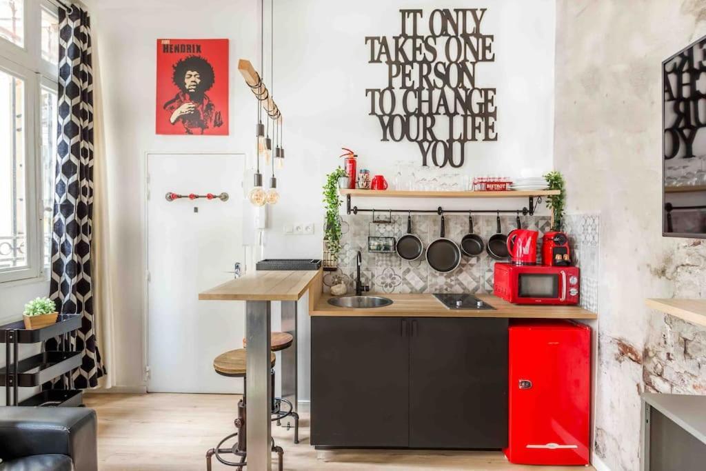 Apartment M2- Modern Loft In Le Marais, Bright And Comfortable *