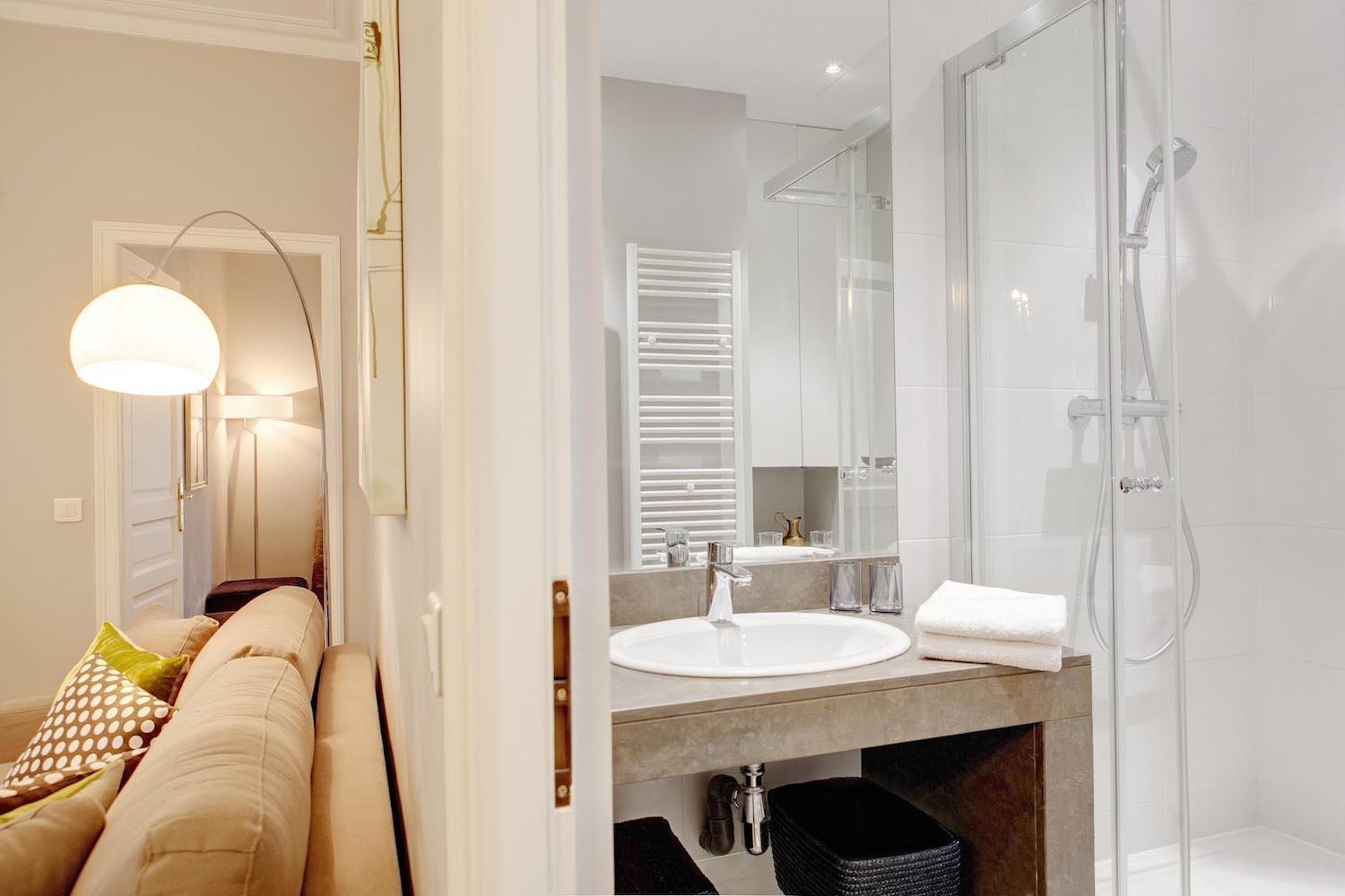Blanc Manteau Apartment
