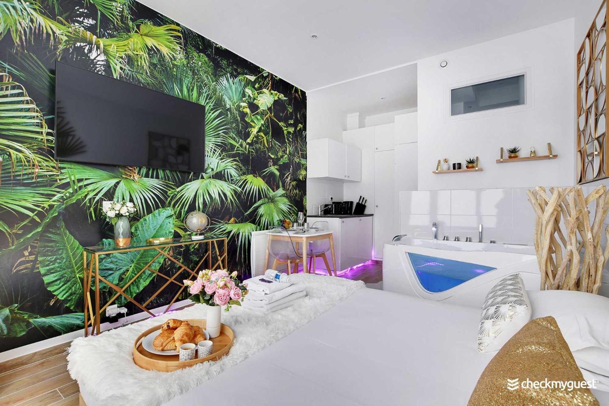 Lovely - 2p - Moulin Rouge Apartment *