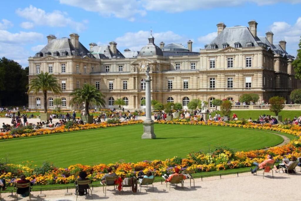 Apartment Heart Of Saint-germain Only 3 Minutes From The Amaizing Luxembourg Gardens *