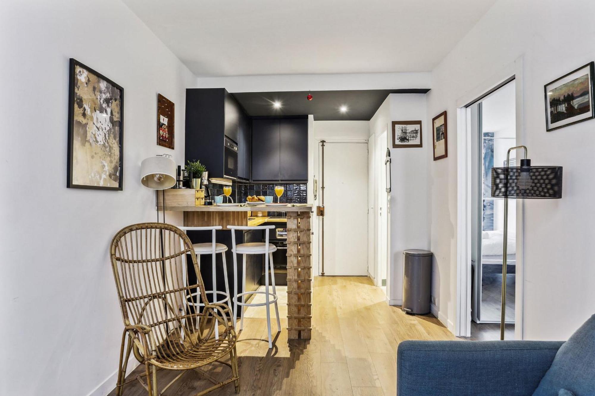 Apartment Invalides & Tour Eiffel - 1br - Cityapartmentstay *