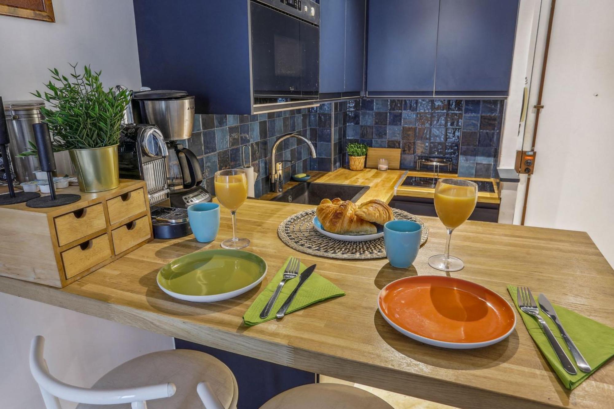 Invalides & Tour Eiffel - 1br - Cityapartmentstay Apartment *