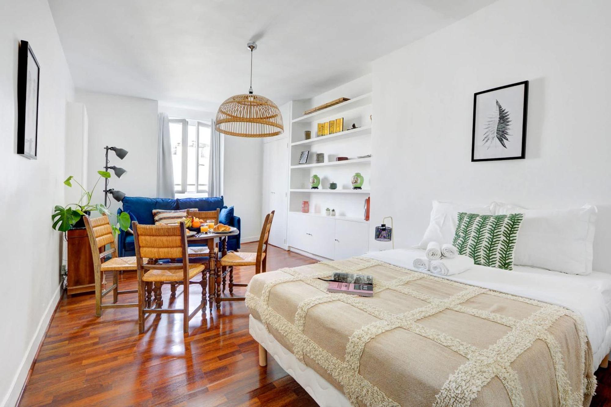 Le Marais & Place Des Vosges - Cityapartmentstay