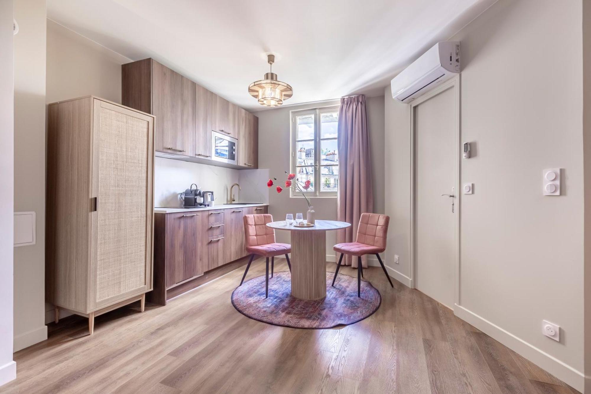 Sweett - Villiers Paris