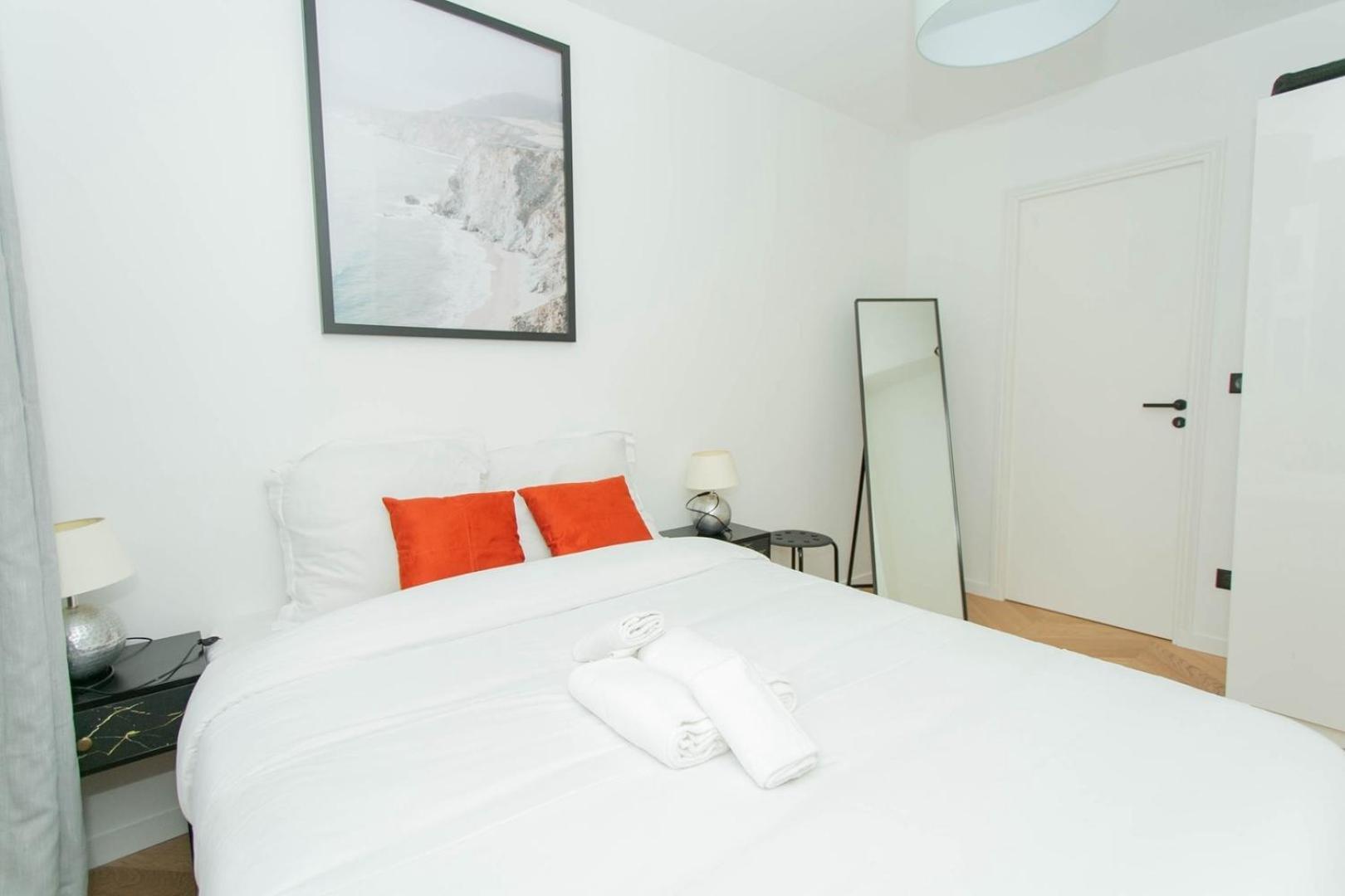 Bnbnook - 2br - Walk To Champs-elysees Apartment Paris