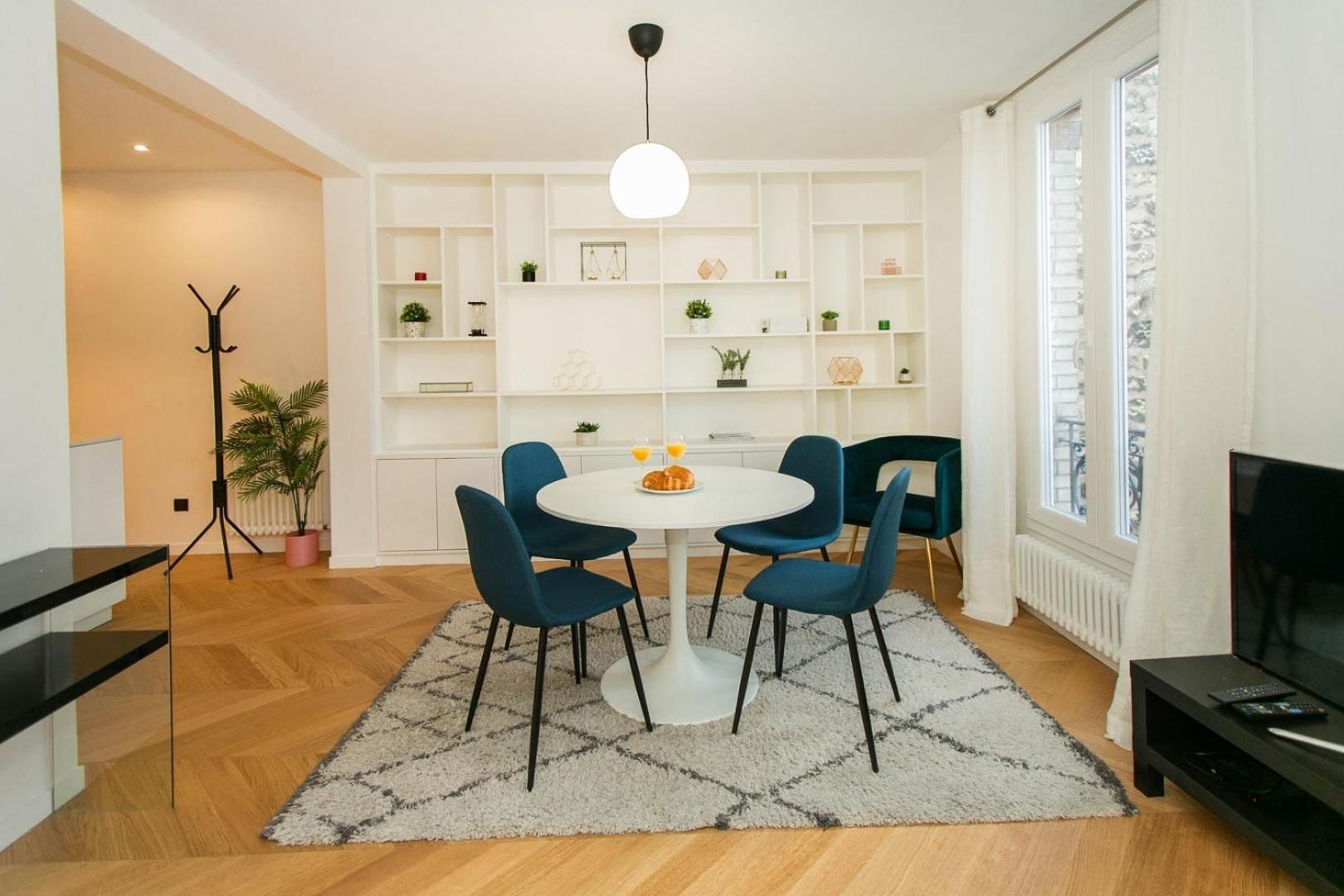 Bnbnook - 2br - Walk To Champs-elysees Paris