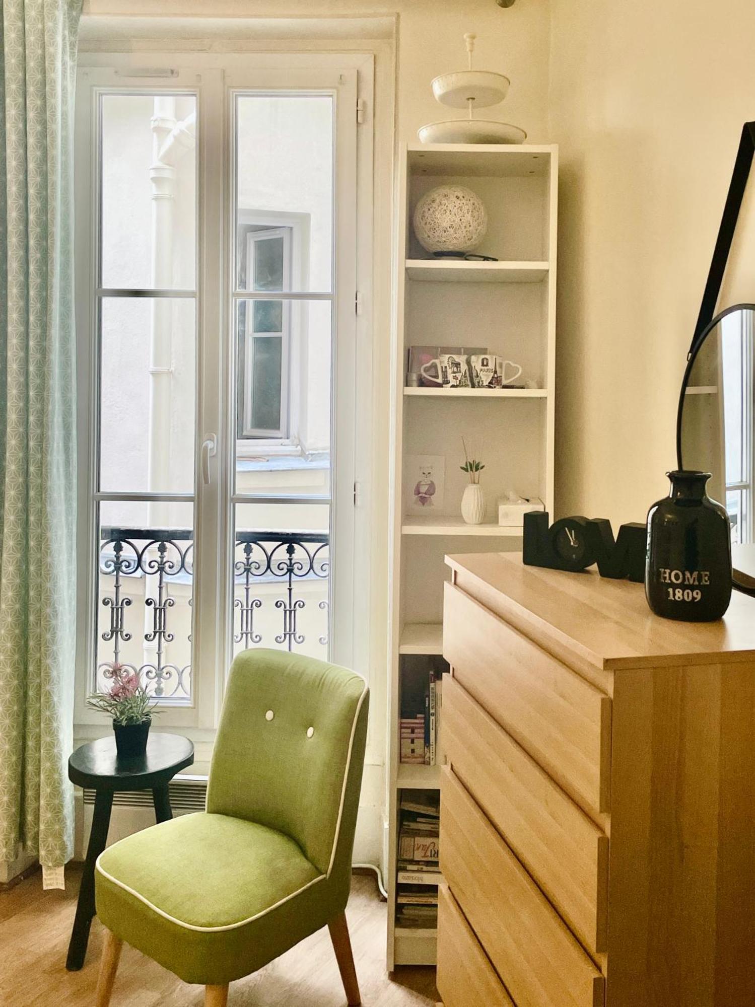 Center Quarter Latin 1 Bedroom Apartment Paris
