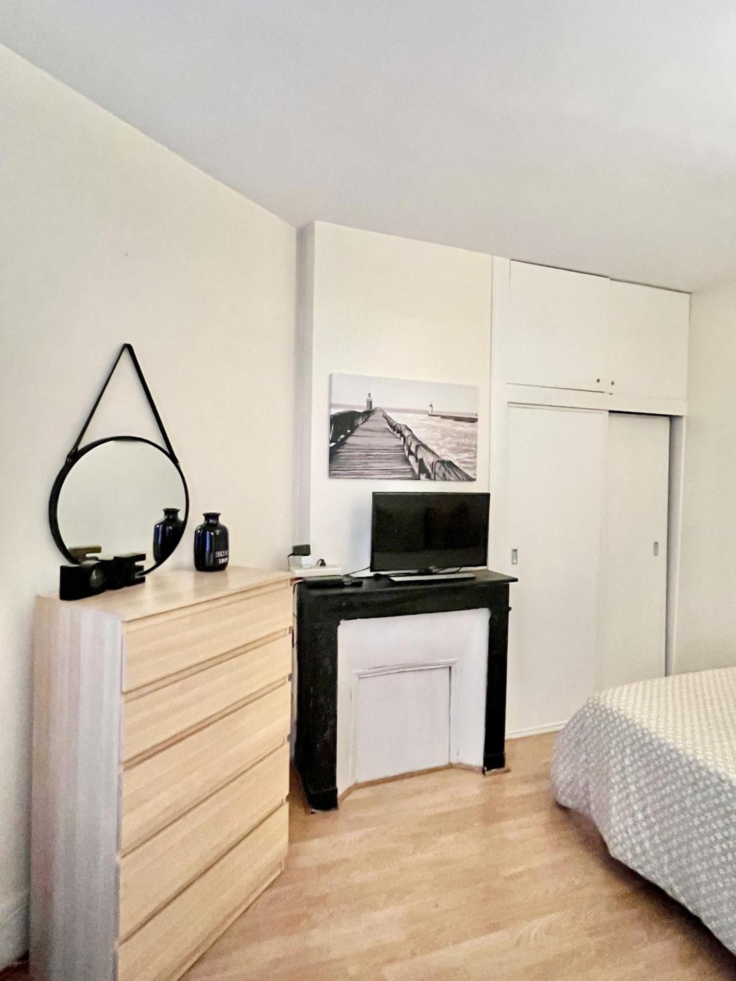 Apartment Center Quarter Latin 1 Bedroom Paris