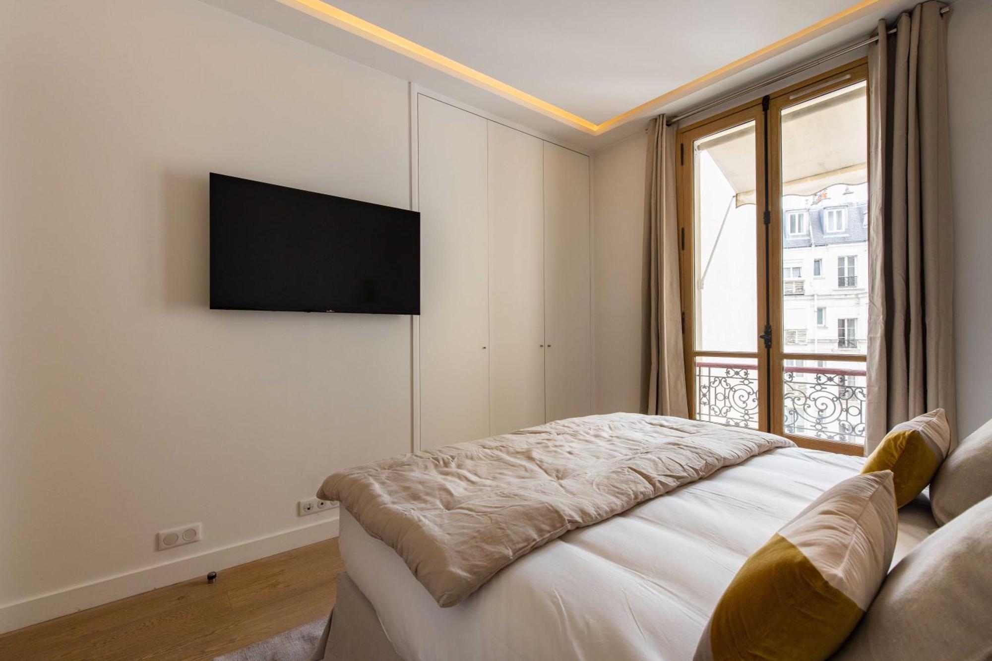 Sublime - 3bd-6p - Arc De Triomphe