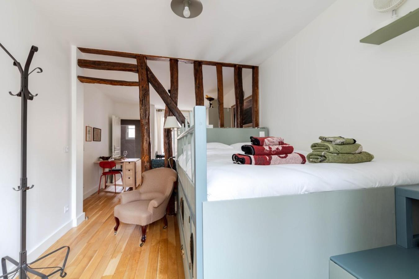 Apartment Cosy Au Coeur Du Village Ramey Montmartre Metro 12