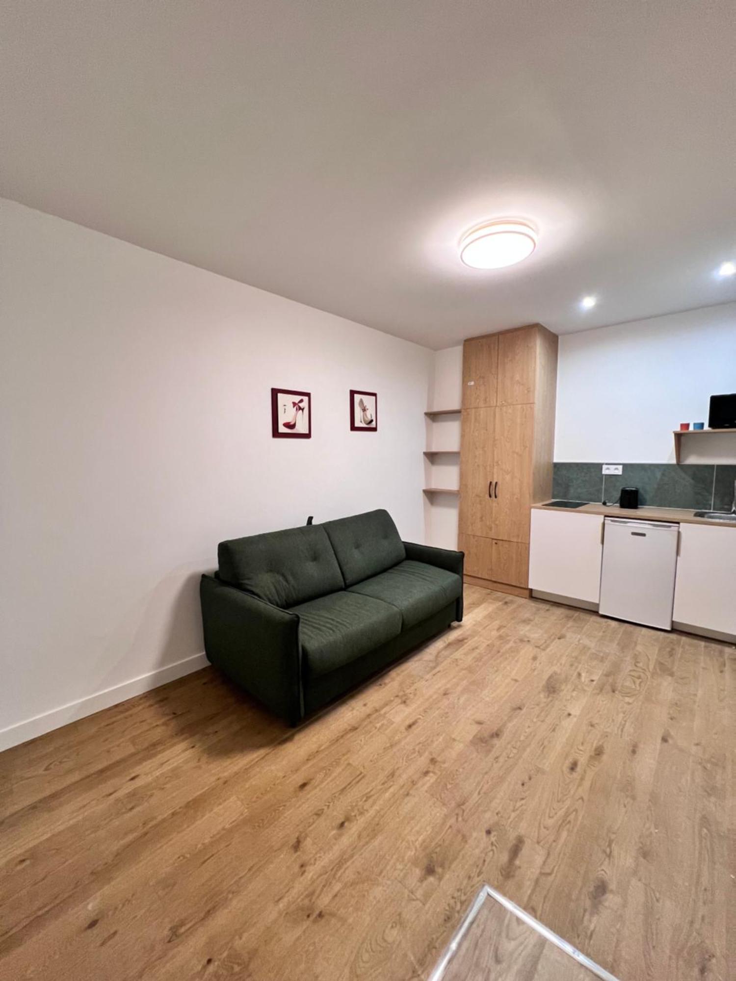 6eme Apartment