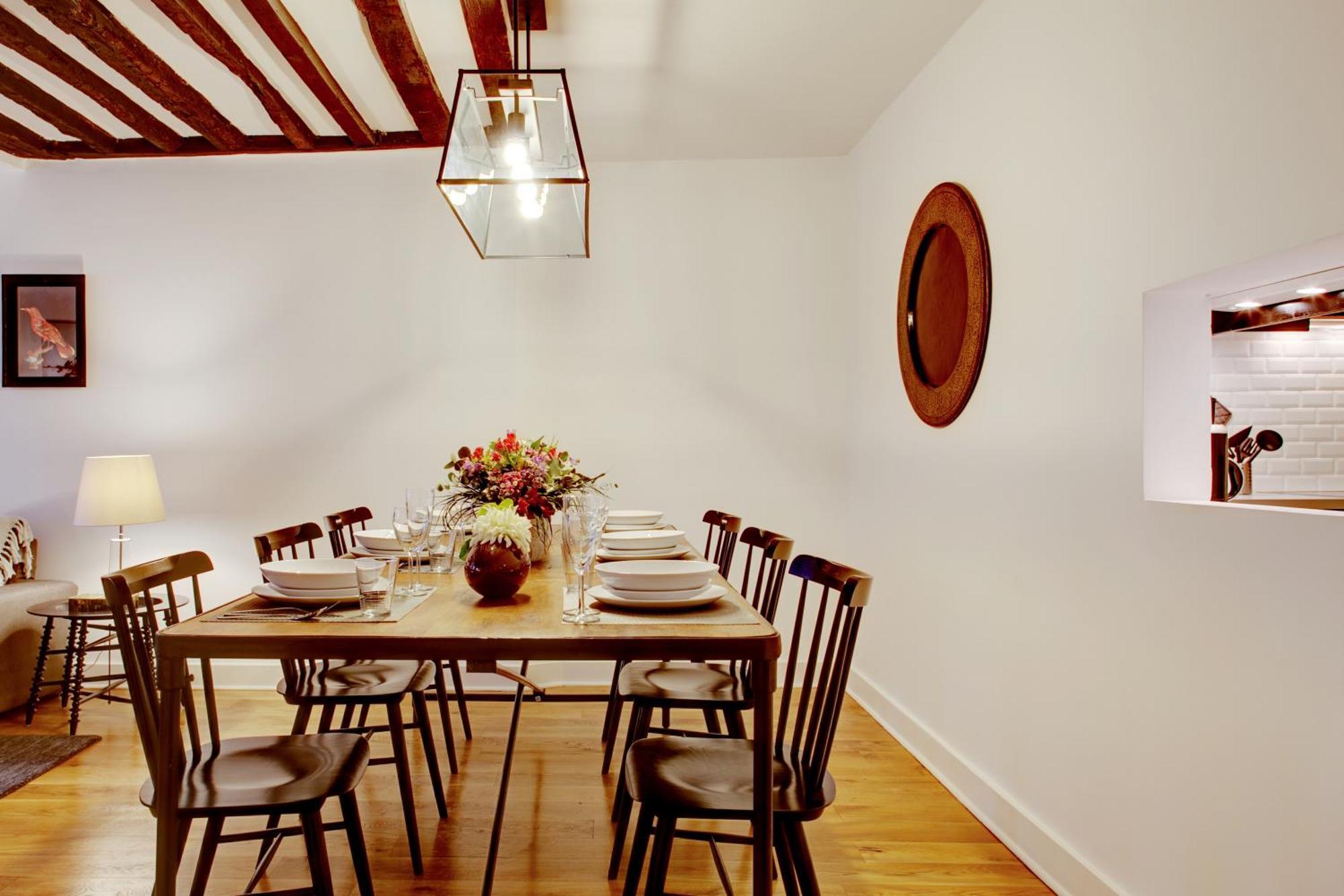 St Germain Mazarine Apartment
