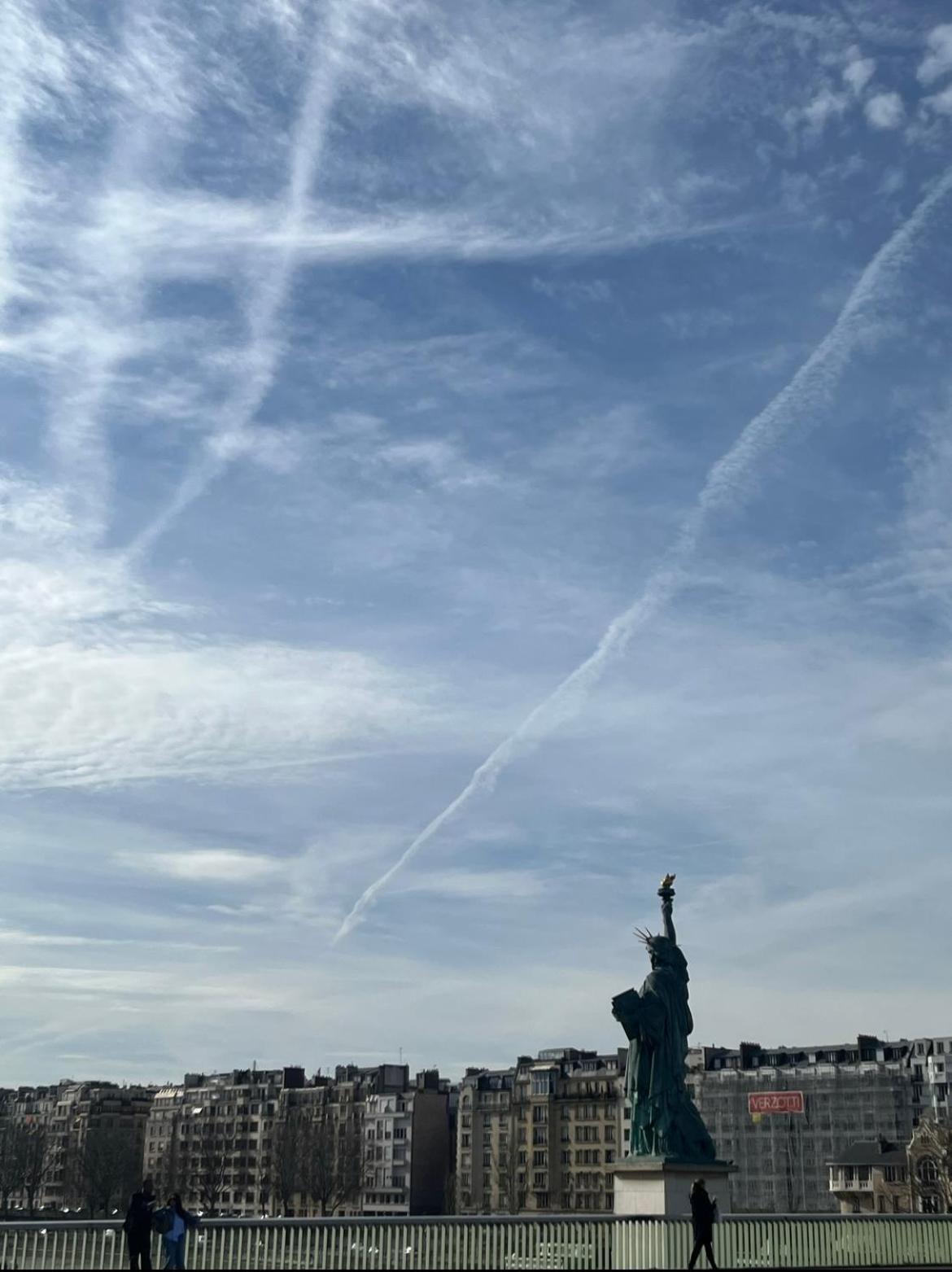 Charm 10min Walk Eiffel Tower Apartment Paris