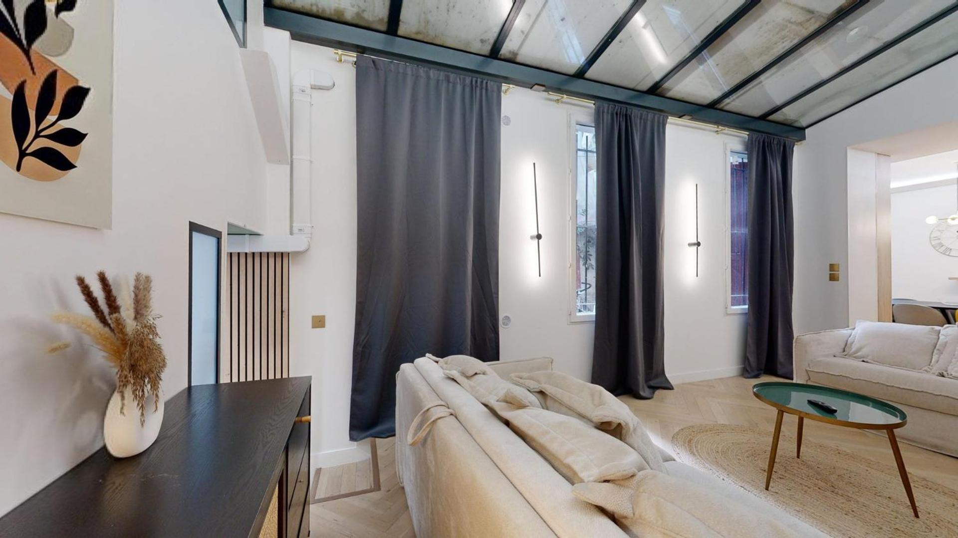 Bluestay 174 - Superb In *