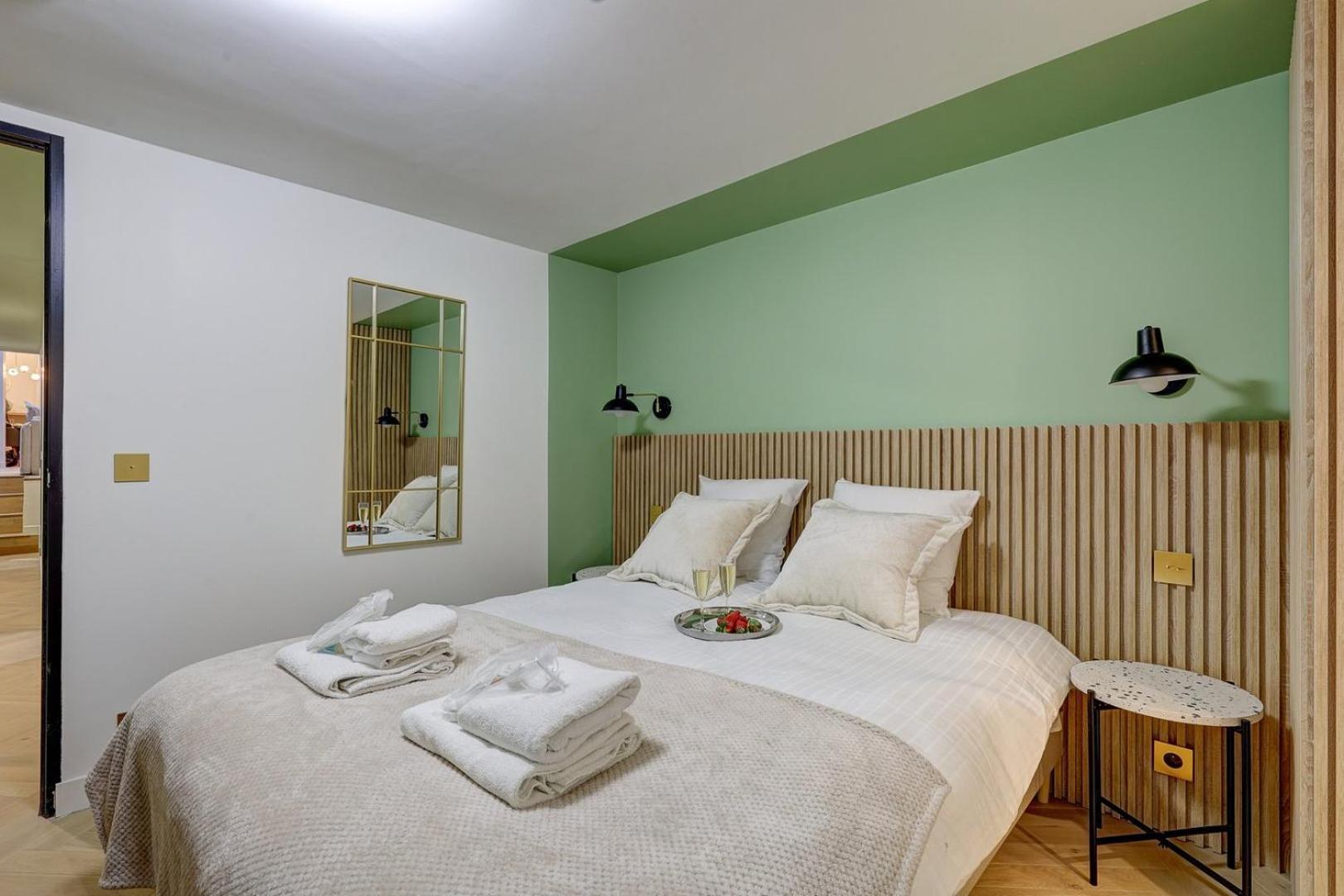 Bluestay 174 - Superb In Paris