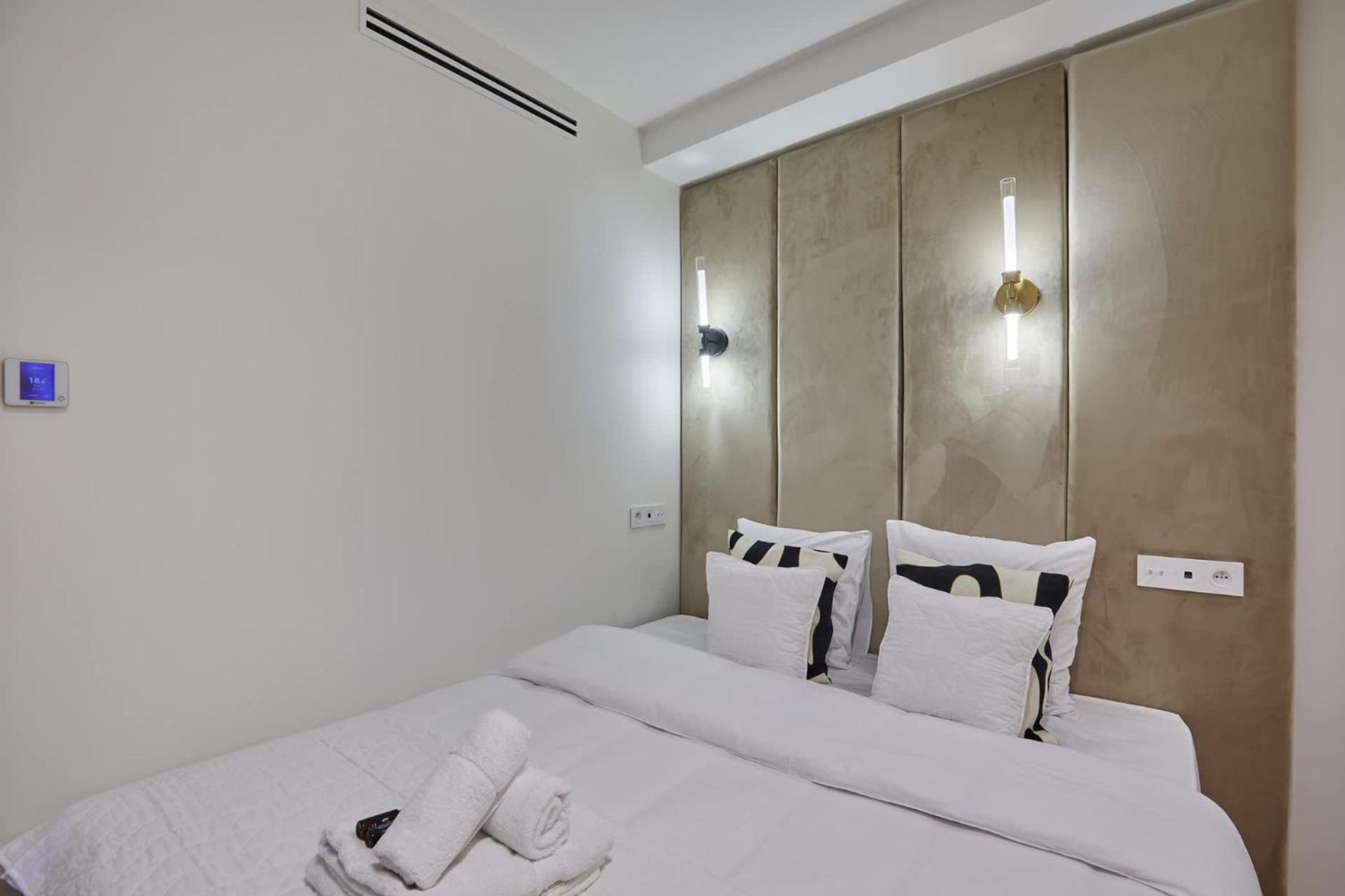 Sublime Air-conditioned Center Of Apartment *