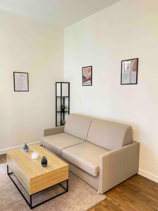 Charming Studio, 15 - Parc Des Expositions