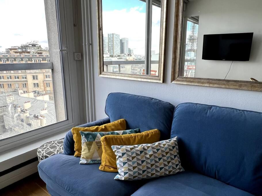 Apartment Tour Eiffel - Vue Imprenable Au-dessus Des Toits, Balcon *