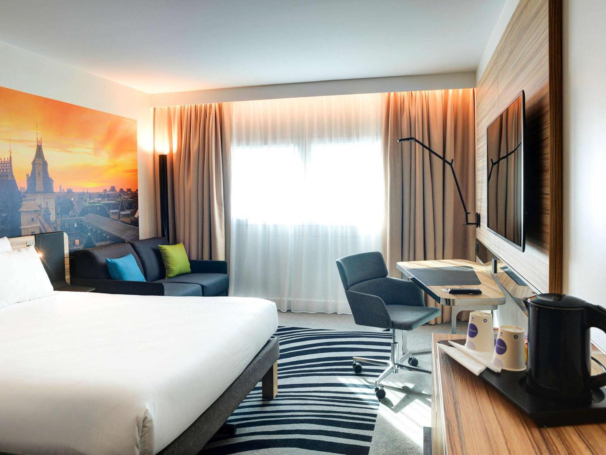 Novotel 14 Porte D'orleans Hotel