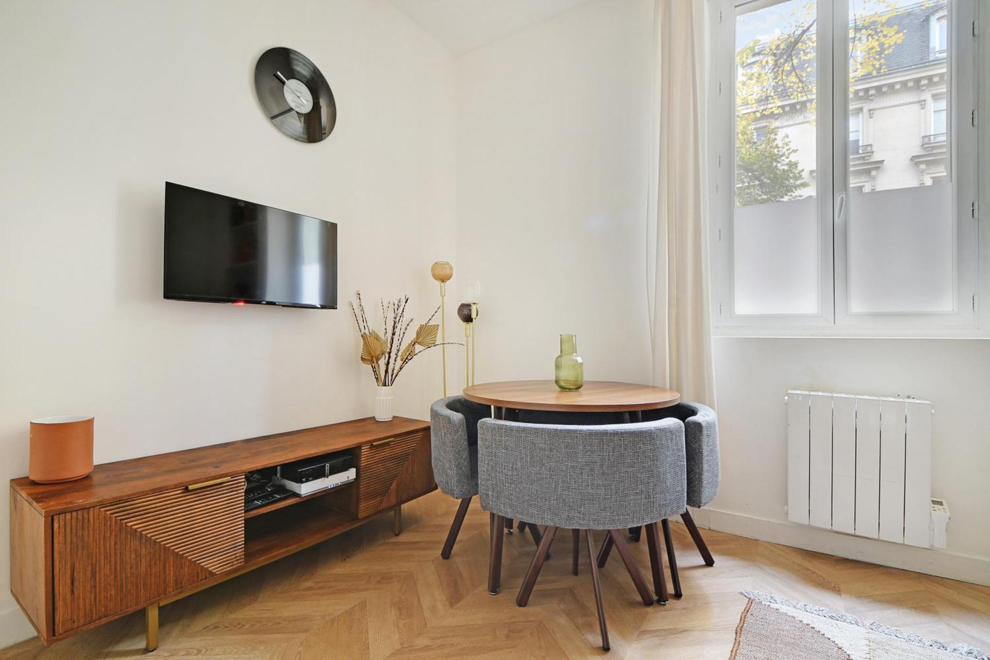 Pick A Flat's In Bastille - Rue Mornay Paris