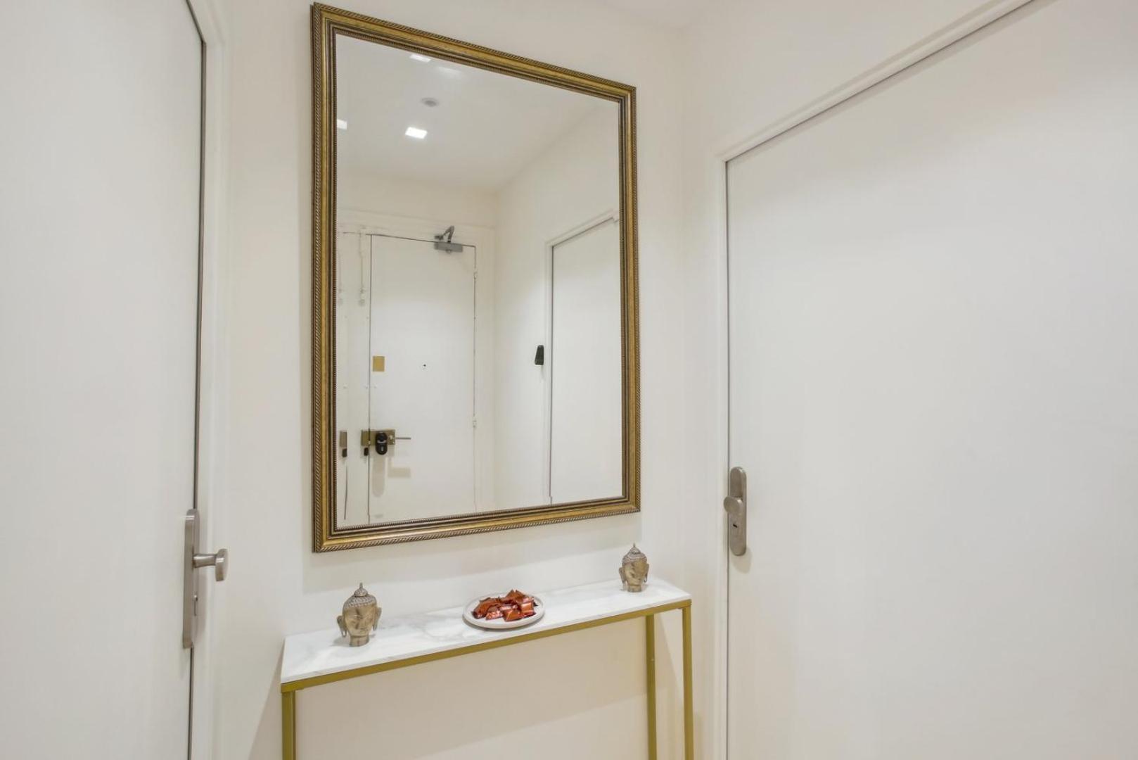 270 Haute - Superb In Paris. Apartamento