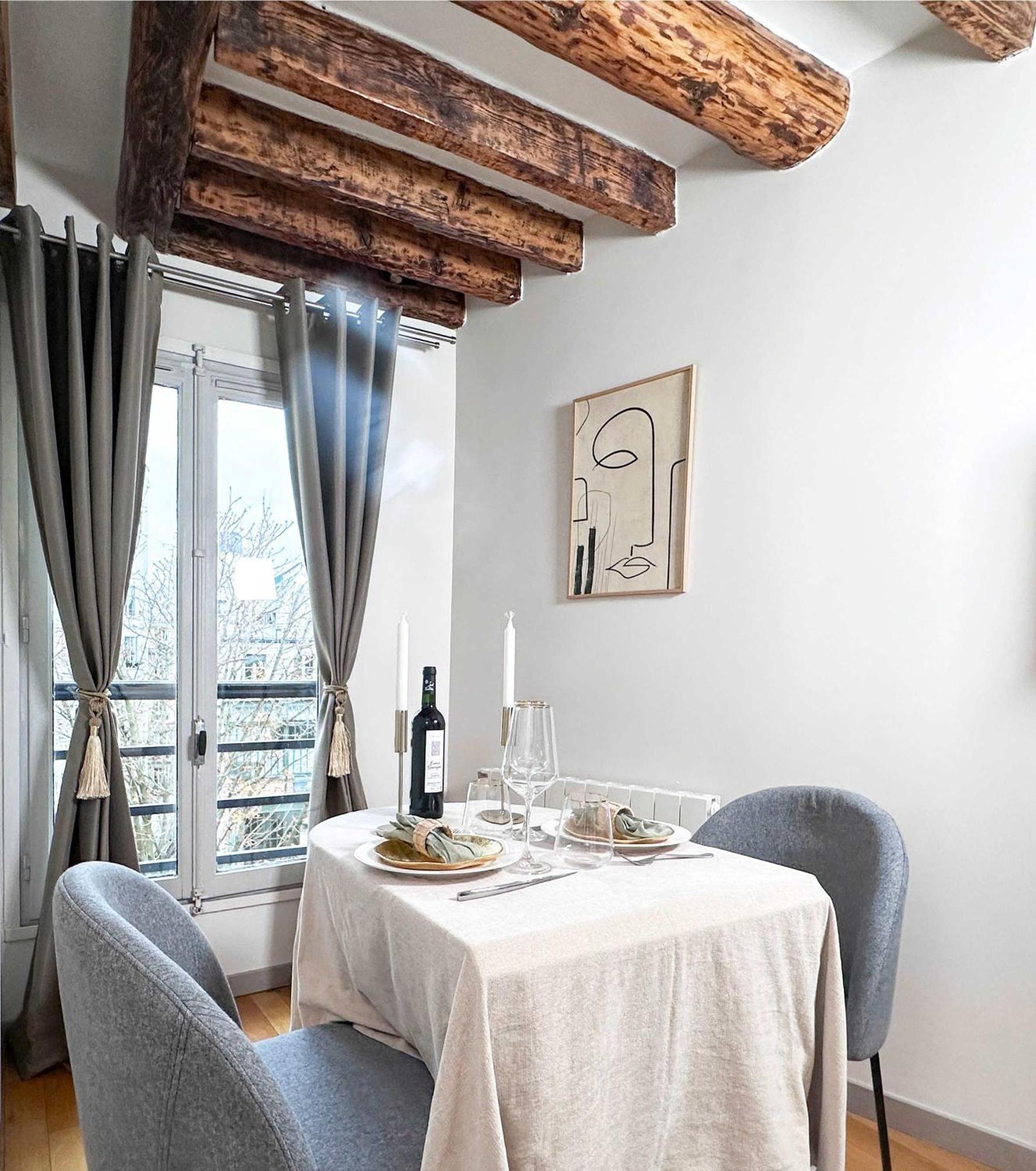 Authentic Flat Near Luxembourg Garden *