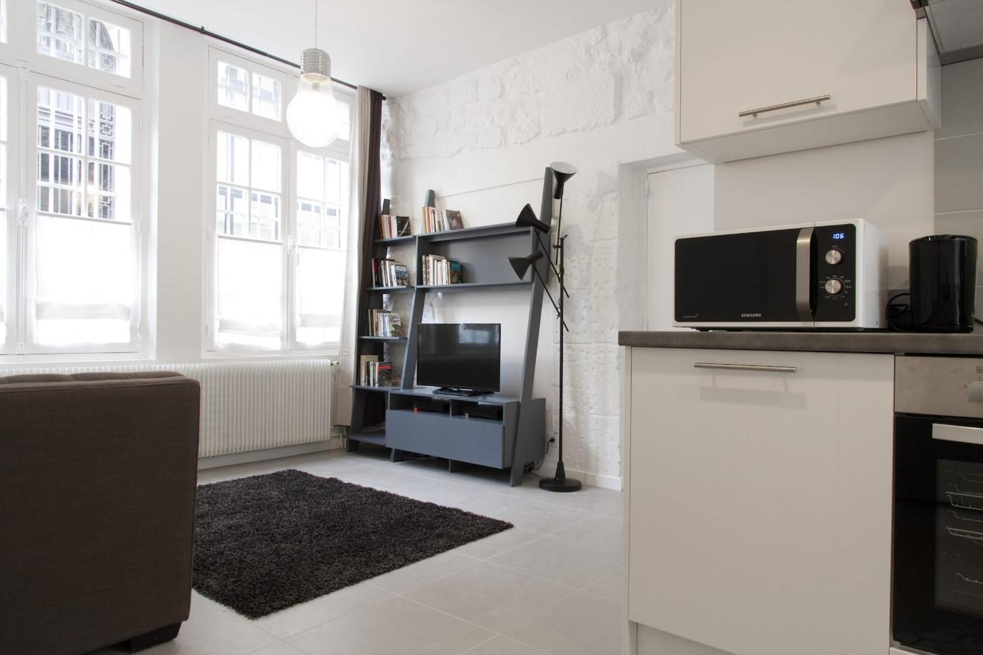 St Germain Des Pres - 2br - Cityapartmentstay Paris