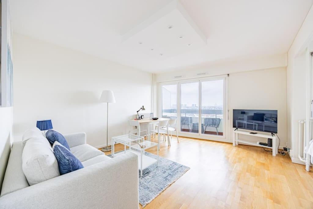 Appartement Montparnasse - Vue Tour Eiffel - Balcon Paris