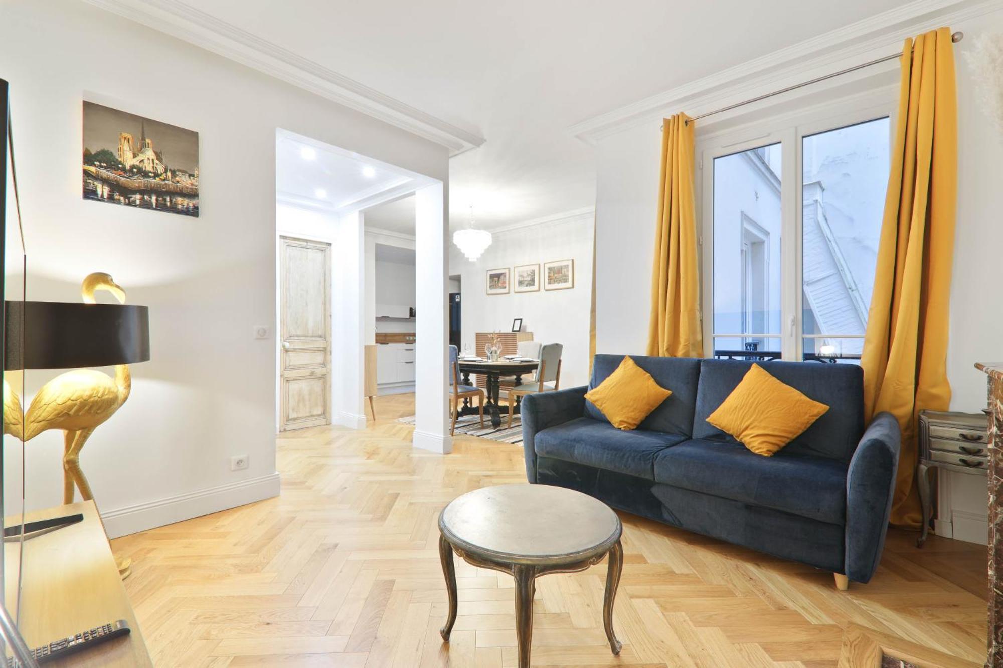 Arc De Triomphe Free Netflix Apartamento *