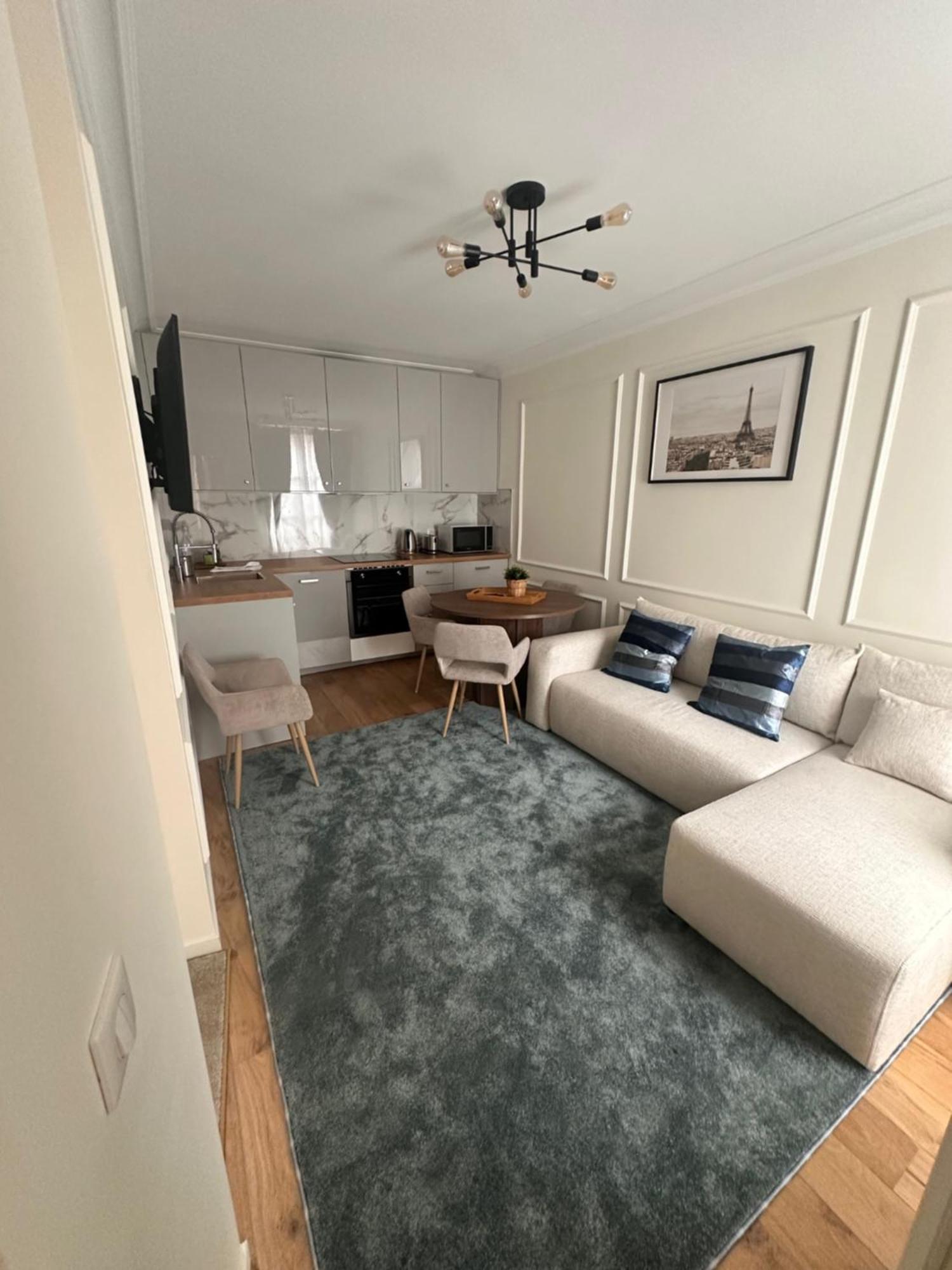 Cozy & Luxury In Heart Of Marais Apartment Paris
