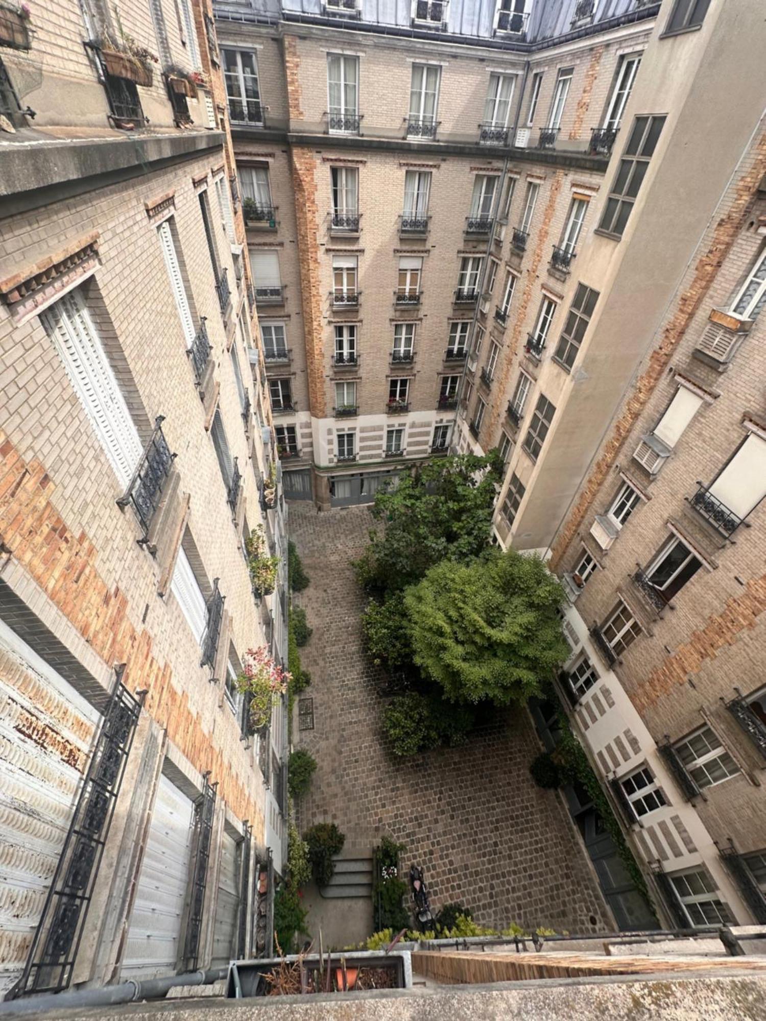 Cozy & Luxury In Heart Of Marais