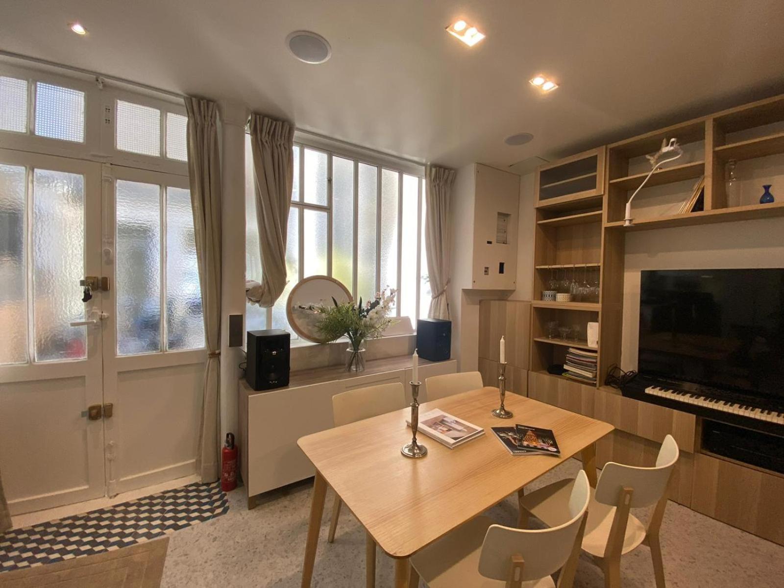 Apartamento Calm & Charming Atelier In *