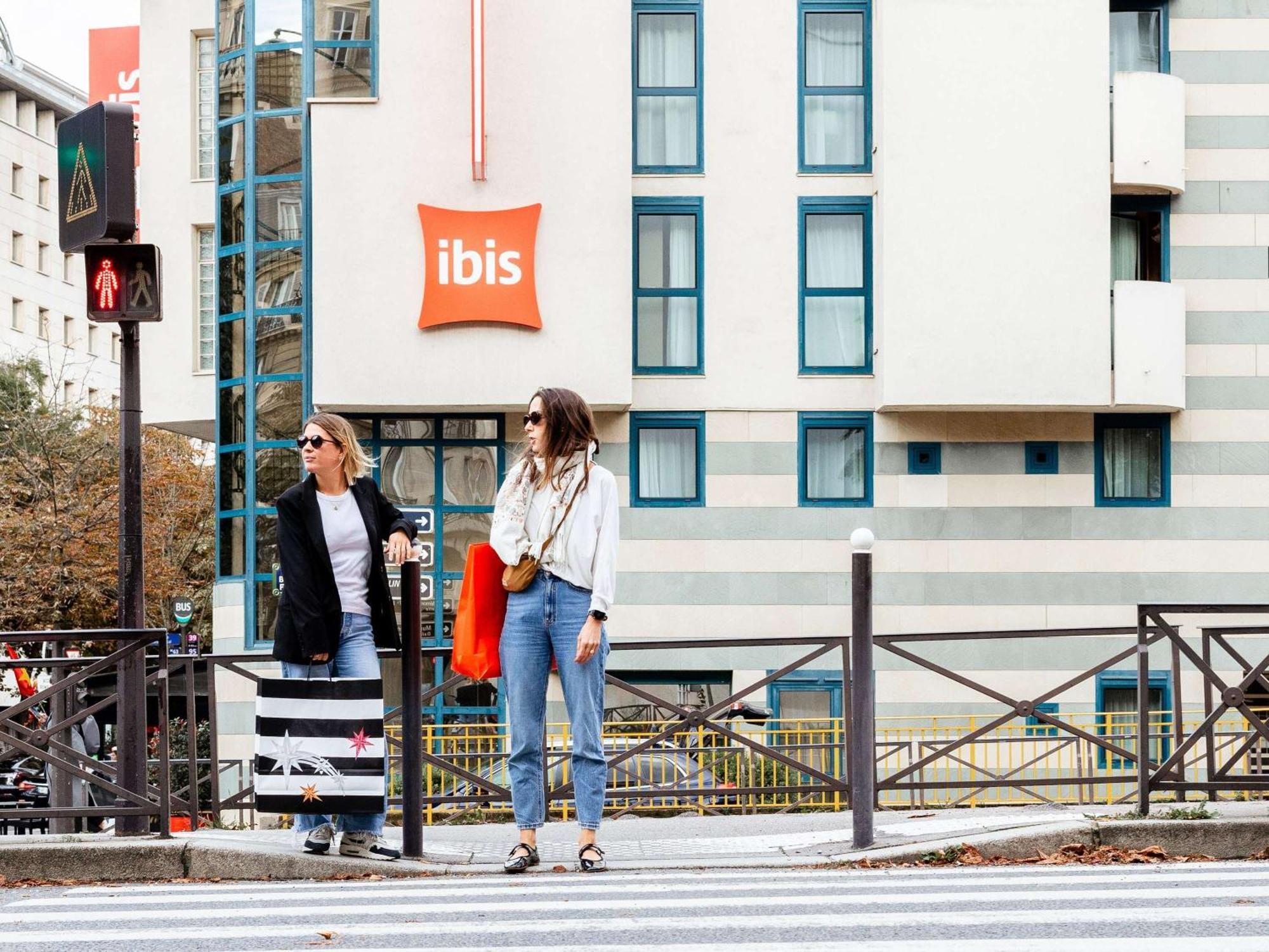 Hotel Ibis Gare Montparnasse 15eme 3*