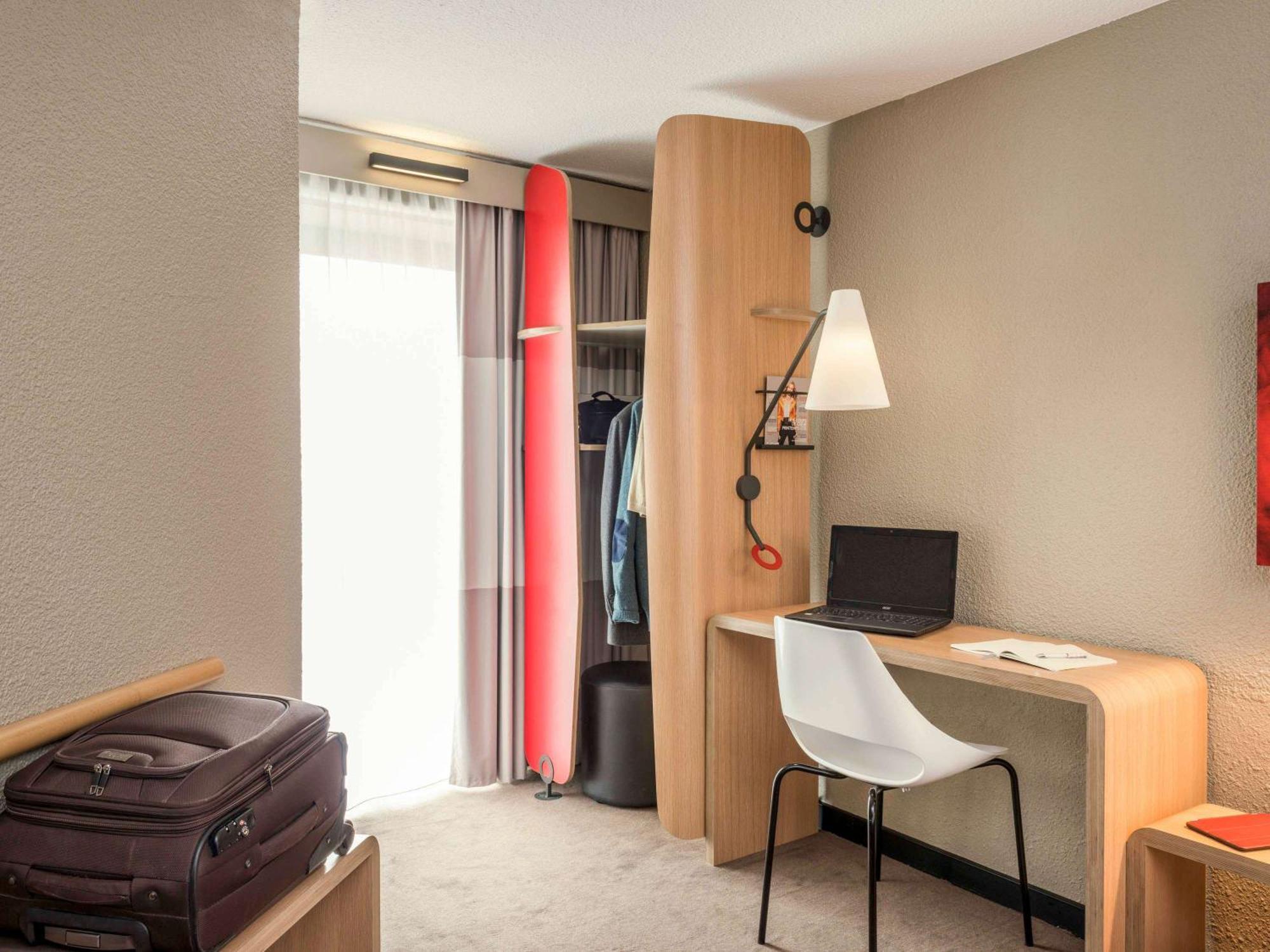 Hotel Ibis Gare Montparnasse 15eme Paris