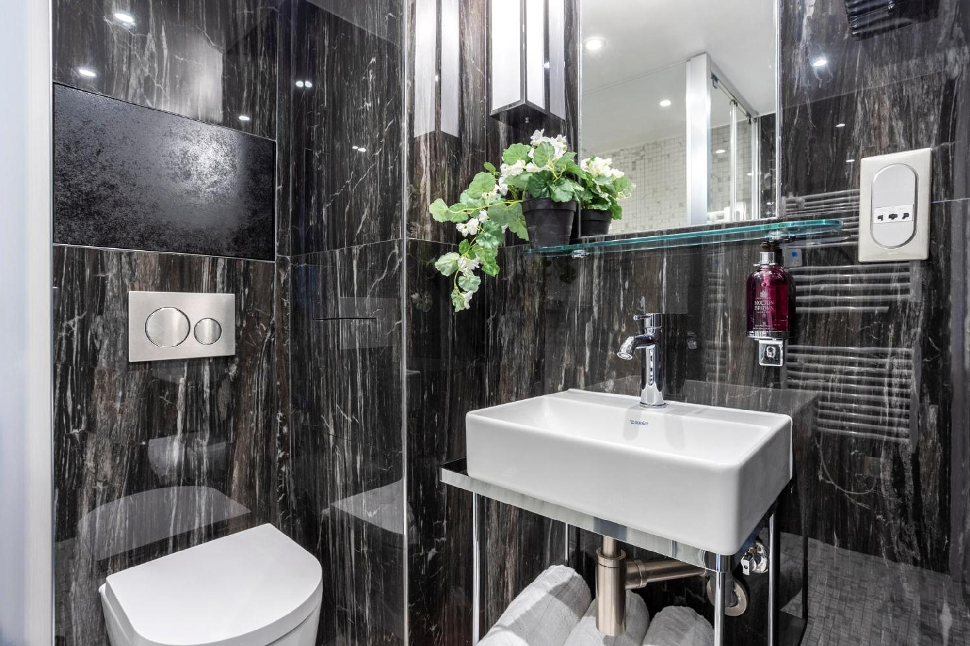 Merveil - Luxury - Notre-dame - Saint Louis Apartment