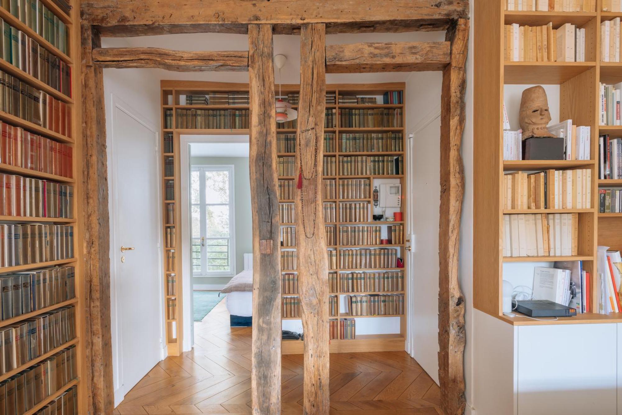 Modern Rustic-style 7th Arrondissement! Apartment Paris