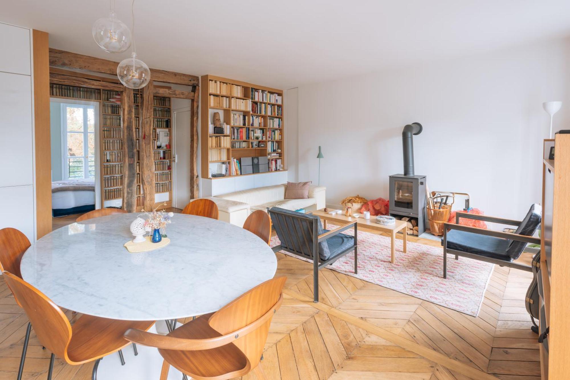 Modern Rustic-style 7th Arrondissement! * Paris