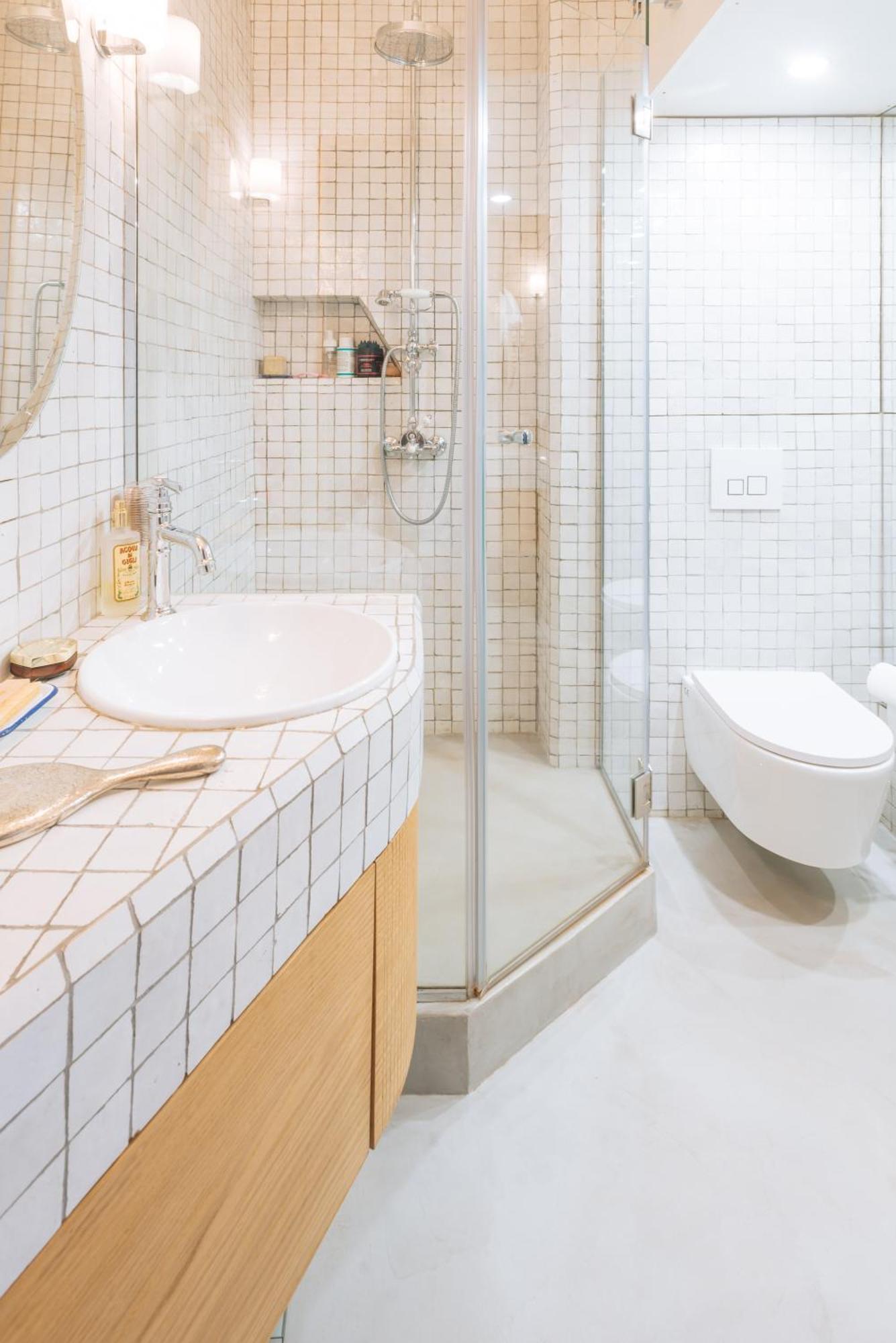 Modern Rustic-style 7th Arrondissement! *